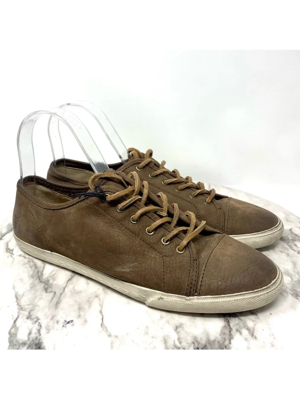 Frye Mindy Low Brown Nubuck Leather Sneaker 9 Casual Neutral Athleisure Bohemian - Picture 1 of 16
